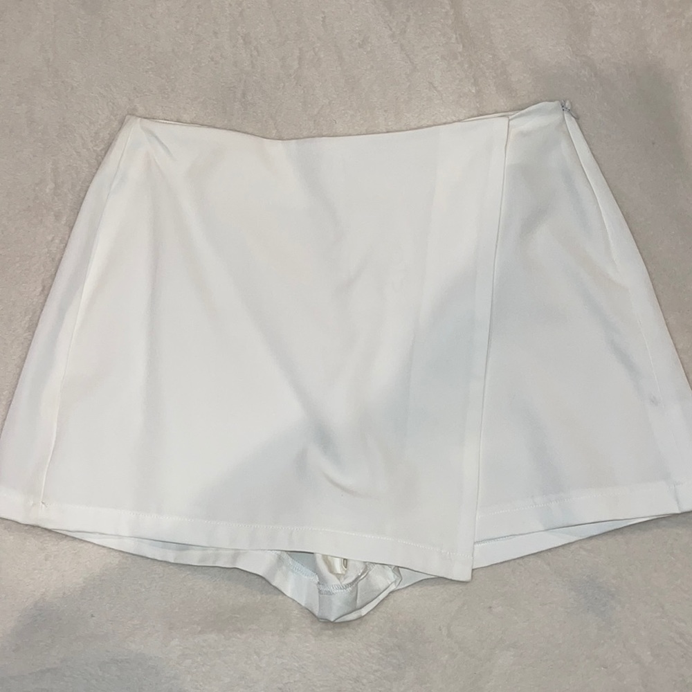 white skort